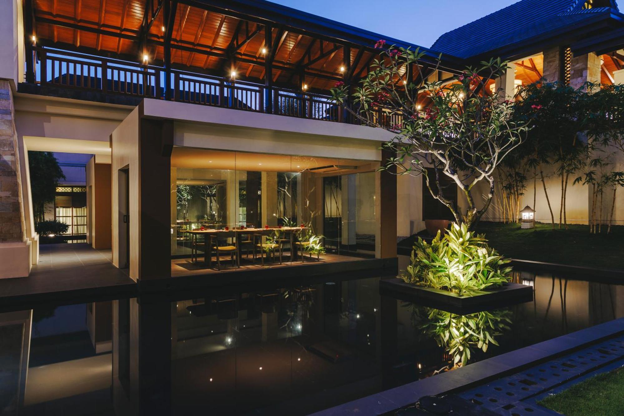 Crimson Resort And Spa - Mactan Island, Cebu Lapu-Lapu City Exterior photo